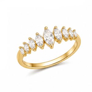 925 Sterling Silver CZ Ring HLL-CZR00850
